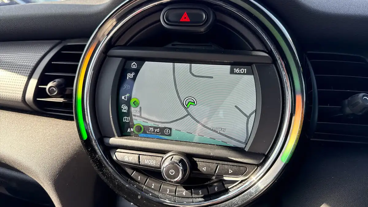 2019-mini-cooper-15-cooper-sport-hatchback-3d-auto-big-28