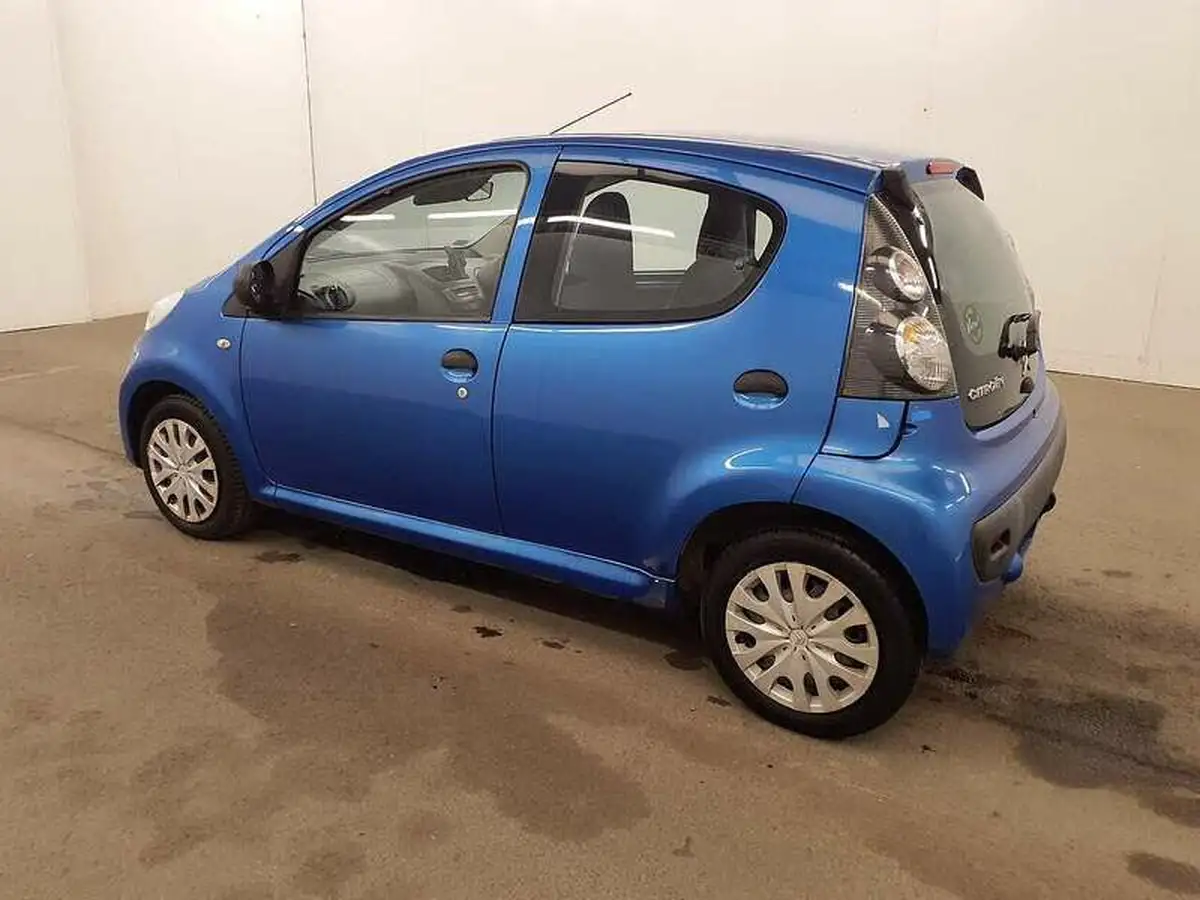 2011-citroen-c1-10-vt-68-5d-big-3