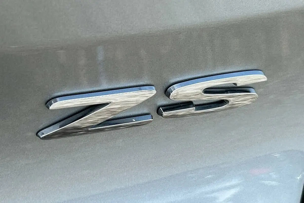 2023-mg-zs-suv-10t-gdi-exclusive-big-25