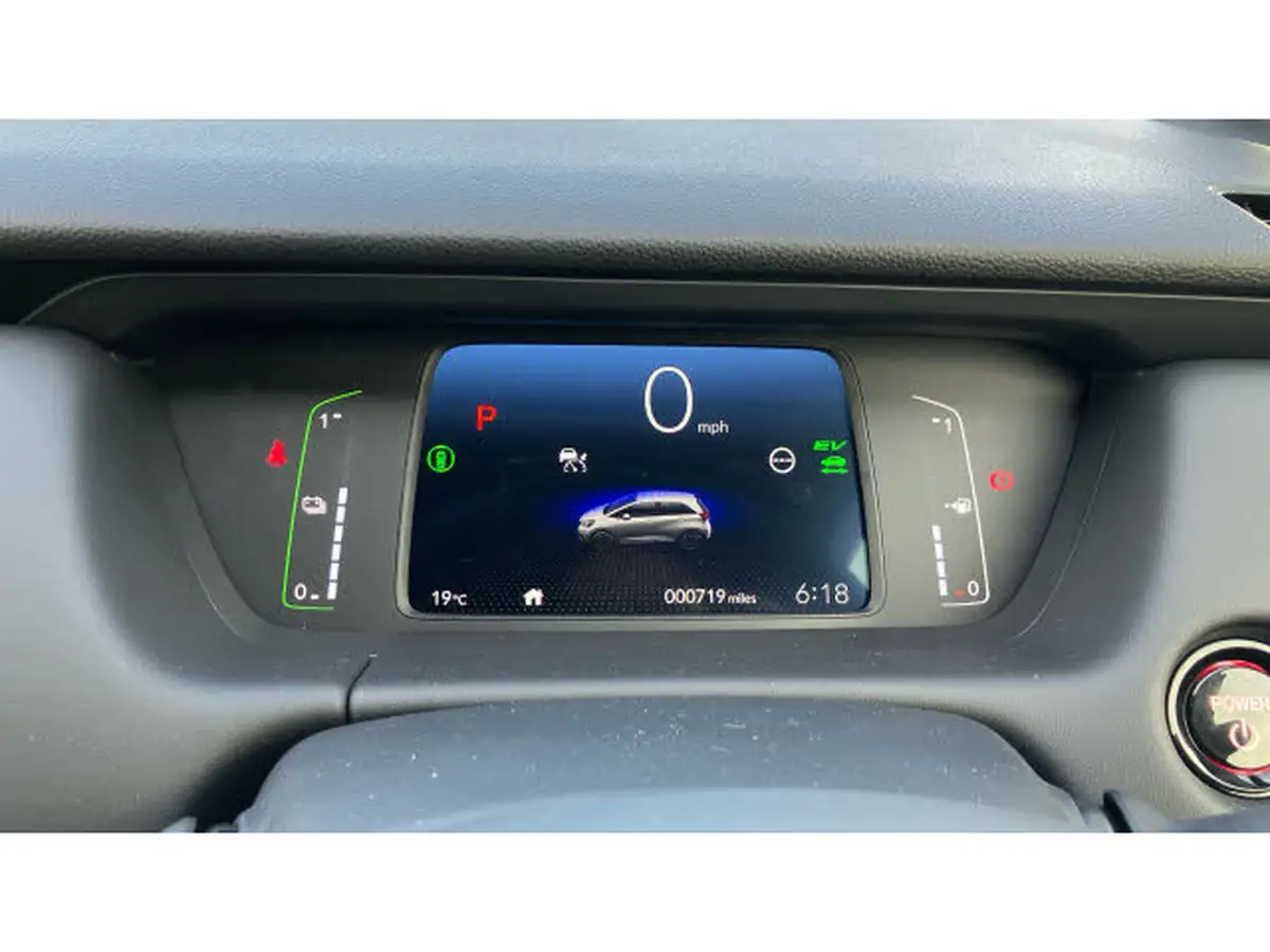 2025-honda-jazz-15-i-mmd-crosstar-advance-big-10