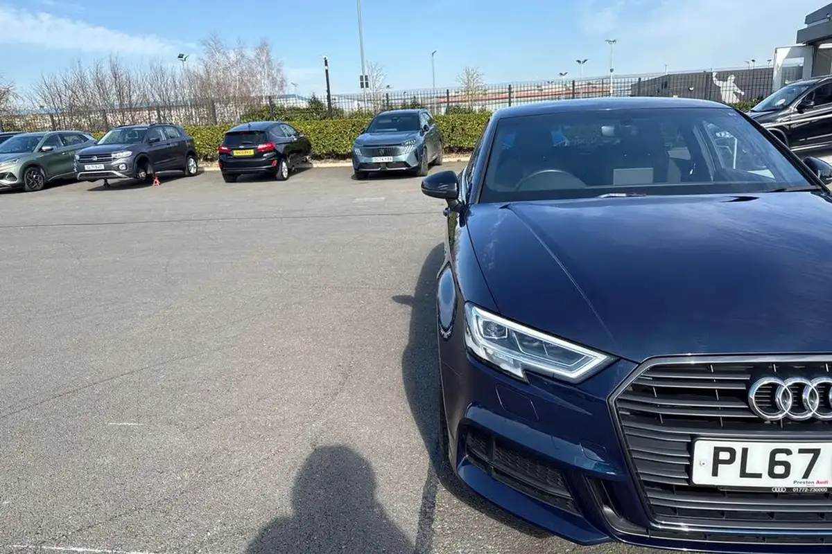 2018-audi-a3-15-tfsi-black-edition-saloon-4d-big-24