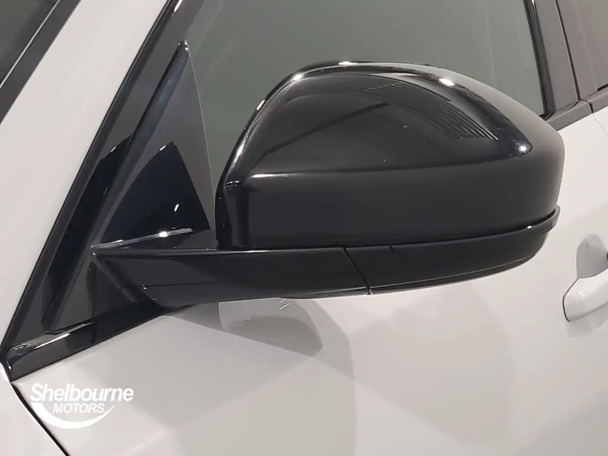 2020-jaguar-e-pace-20-i4d-chequered-flag-150ps-big-26