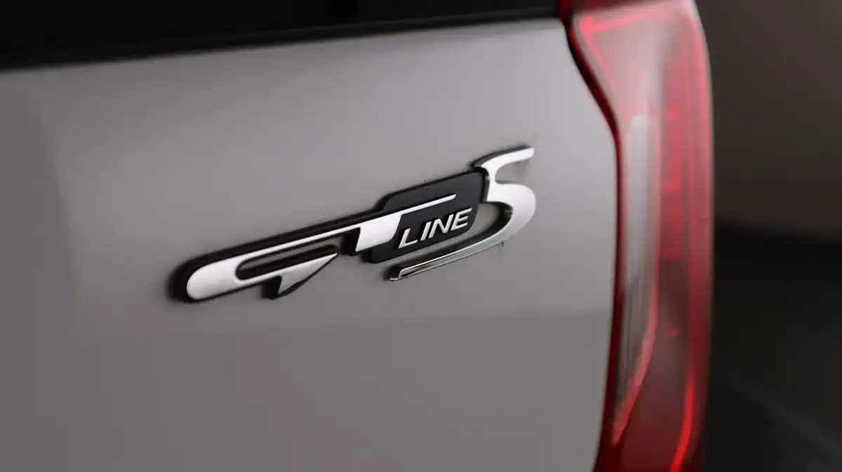 2019-kia-picanto-10-t-gdi-gt-line-s-big-21