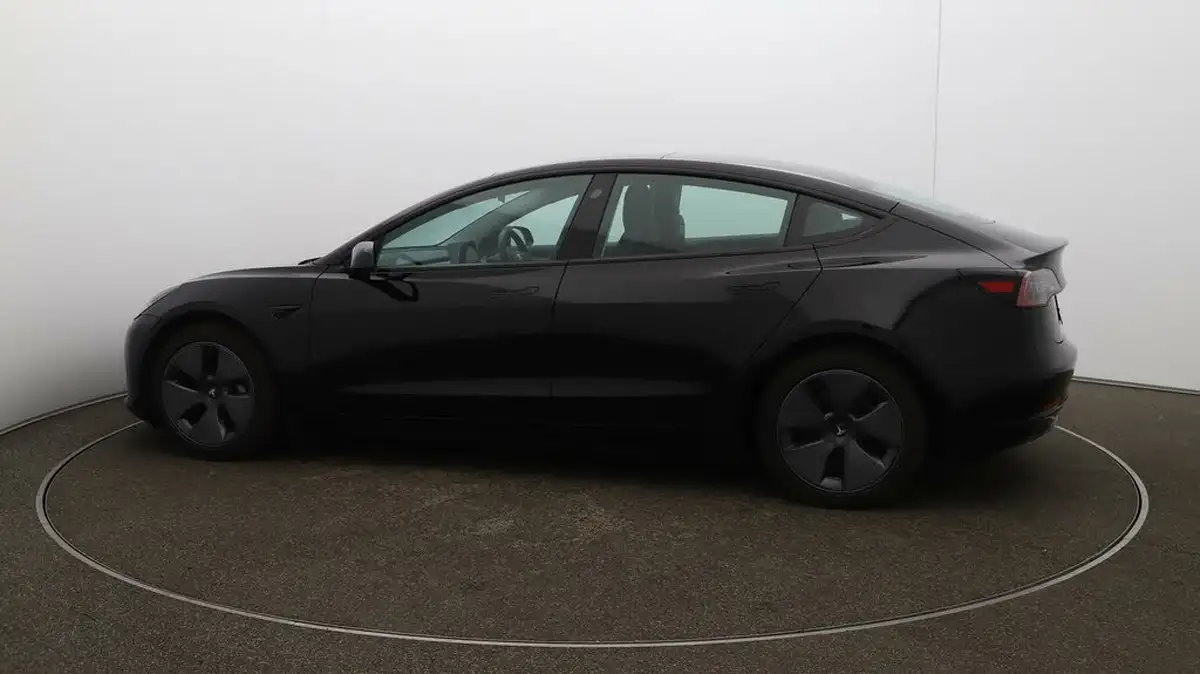 2021-tesla-model-3-e-standard-plus-big-48
