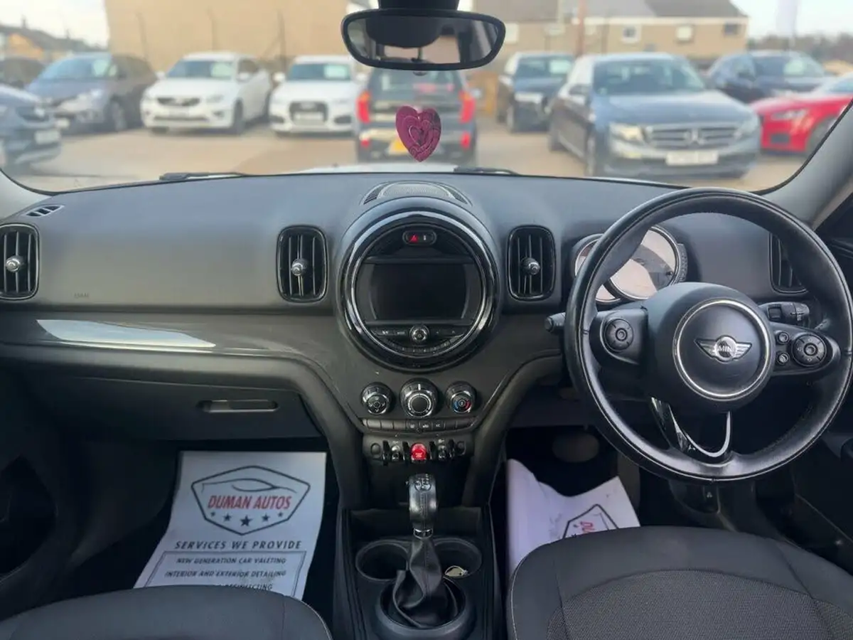 2017-mini-countryman-20td-cooper-d-ss-auto-big-12