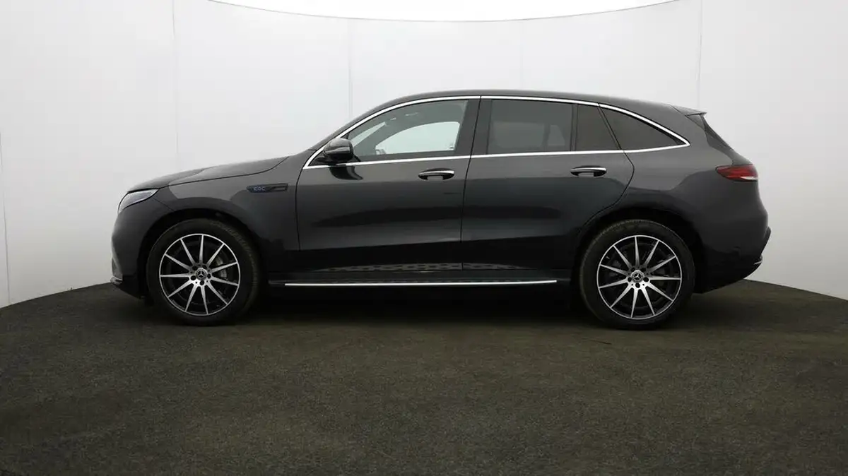 2020-mercedes-benz-eqc-e-eqc-400-amg-line-big-46