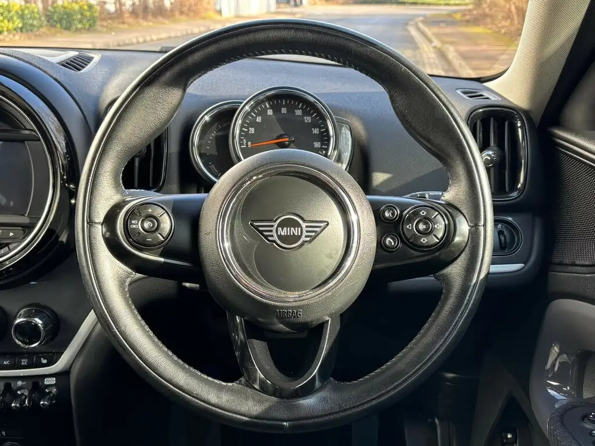 2018-mini-countryman-15-cooper-s-e-phev-exclusive-comfortnav-plusss-big-12