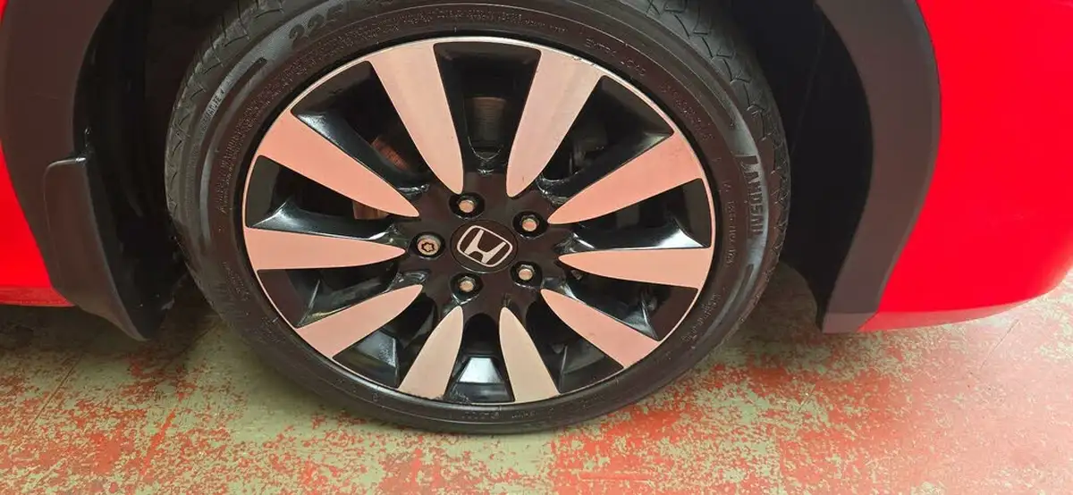 2017-honda-civic-18-i-vtec-sr-dasp-ss-tourer-big-31