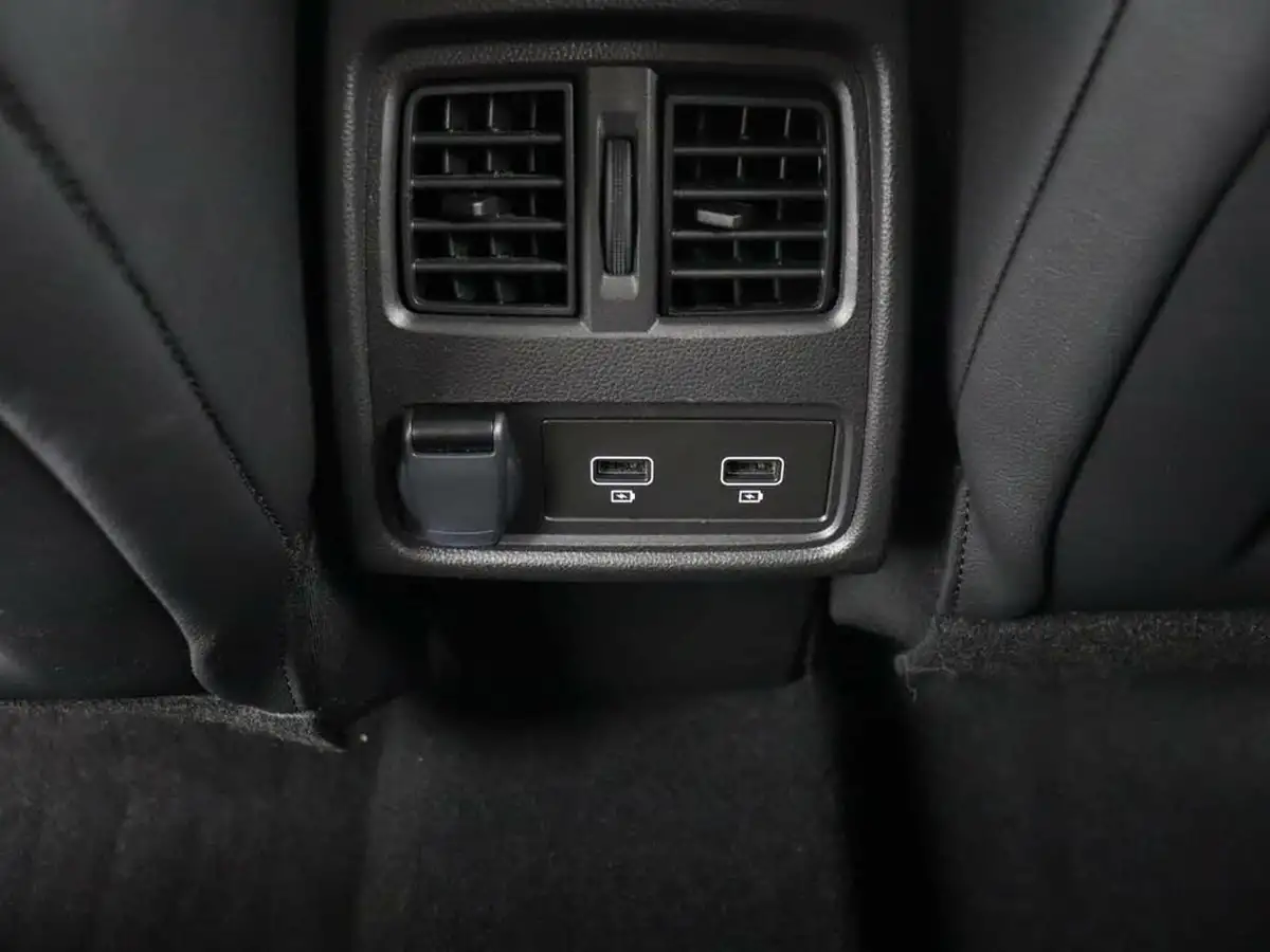 2023-renault-captur-16-techno-160ps-plug-in-big-22