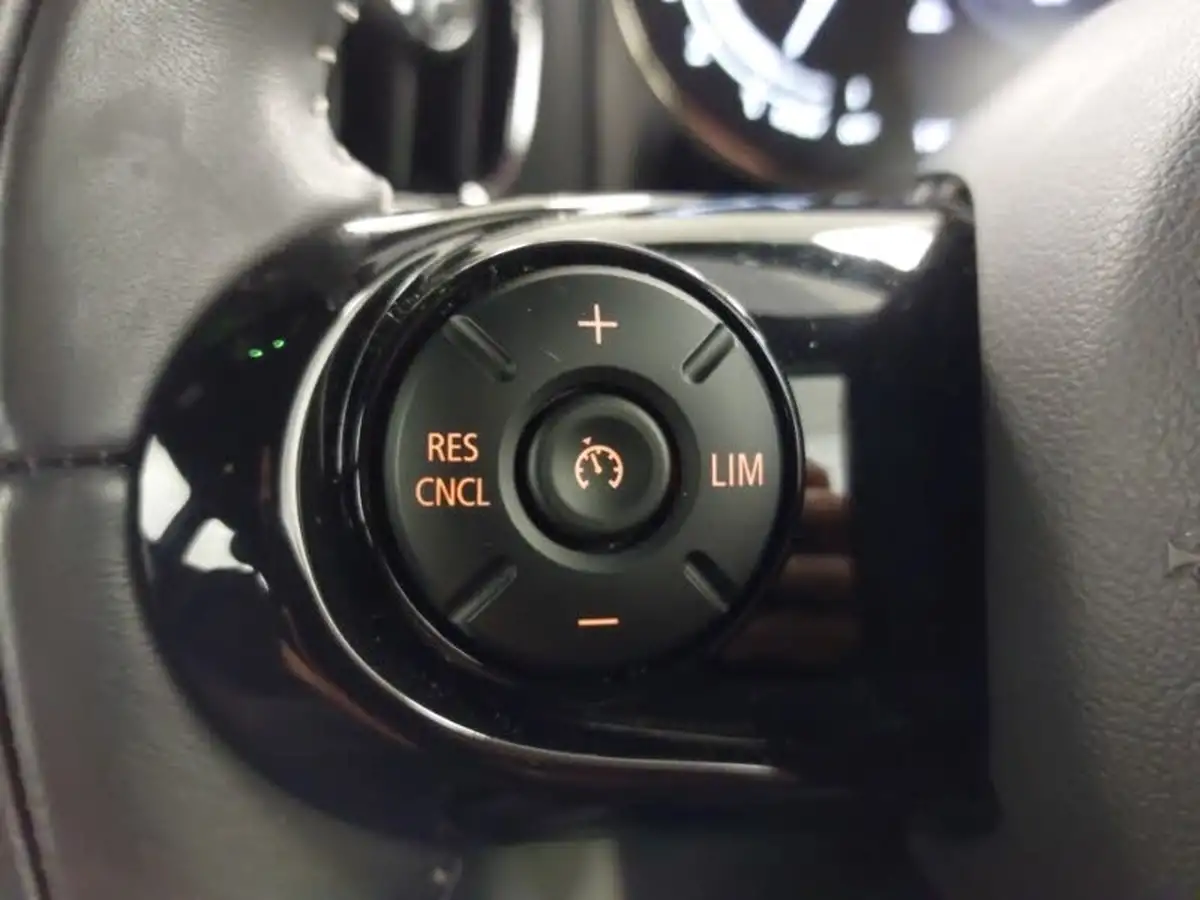 2021-mini-countryman-20-cooper-s-exclusive-big-13