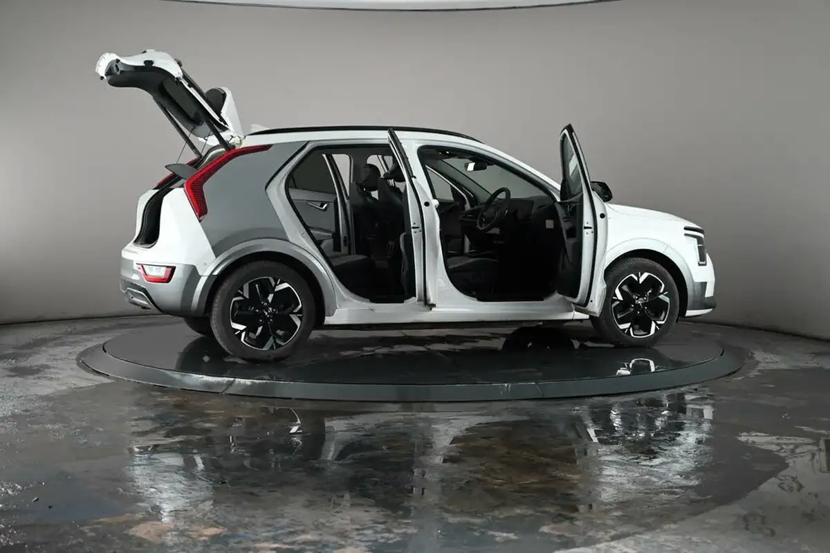 2022-kia-niro-ev-e-4-big-61