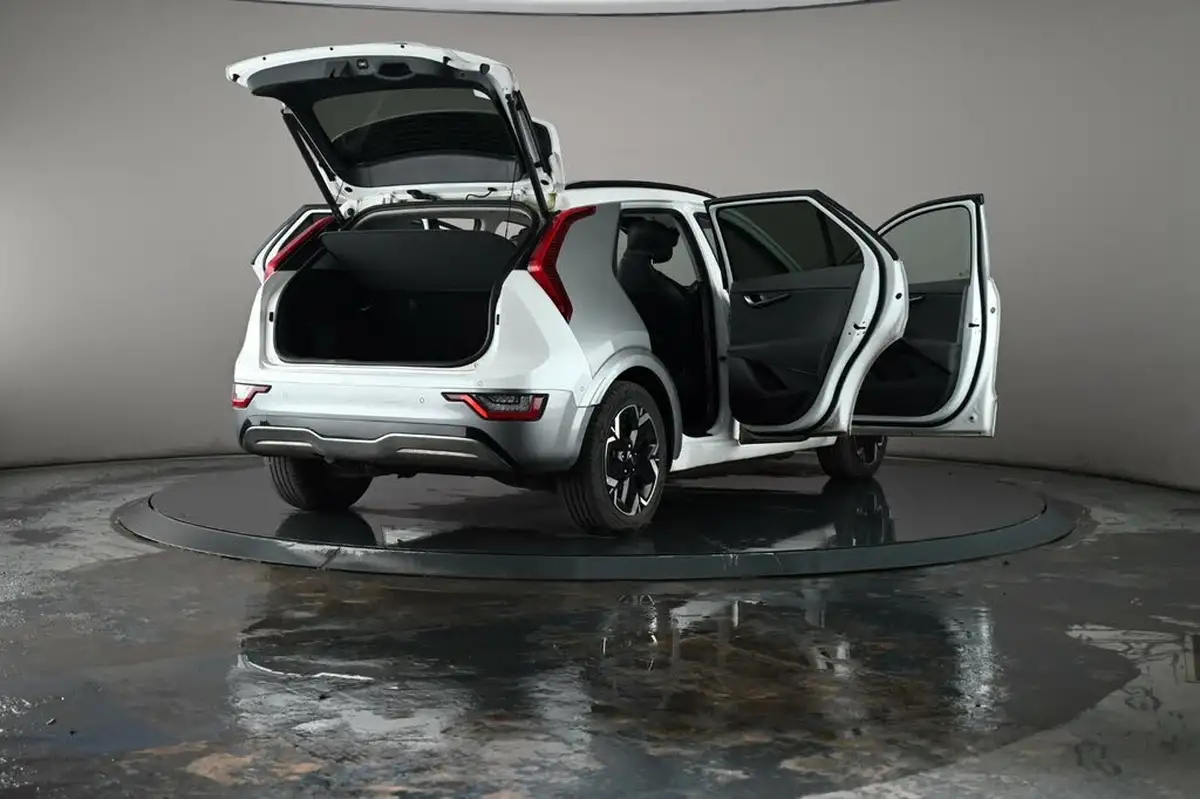 2022-kia-niro-ev-e-4-big-57