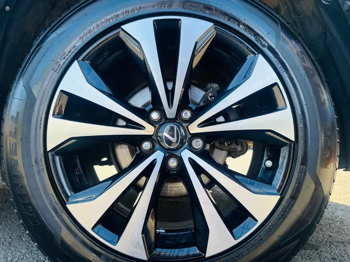 2018-lexus-nx-300h-25-f-sport-big-7
