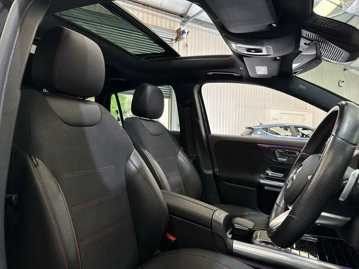 2021-mercedes-benz-gla-class-20d-gla-220d-amg-line-premium-plus-big-12