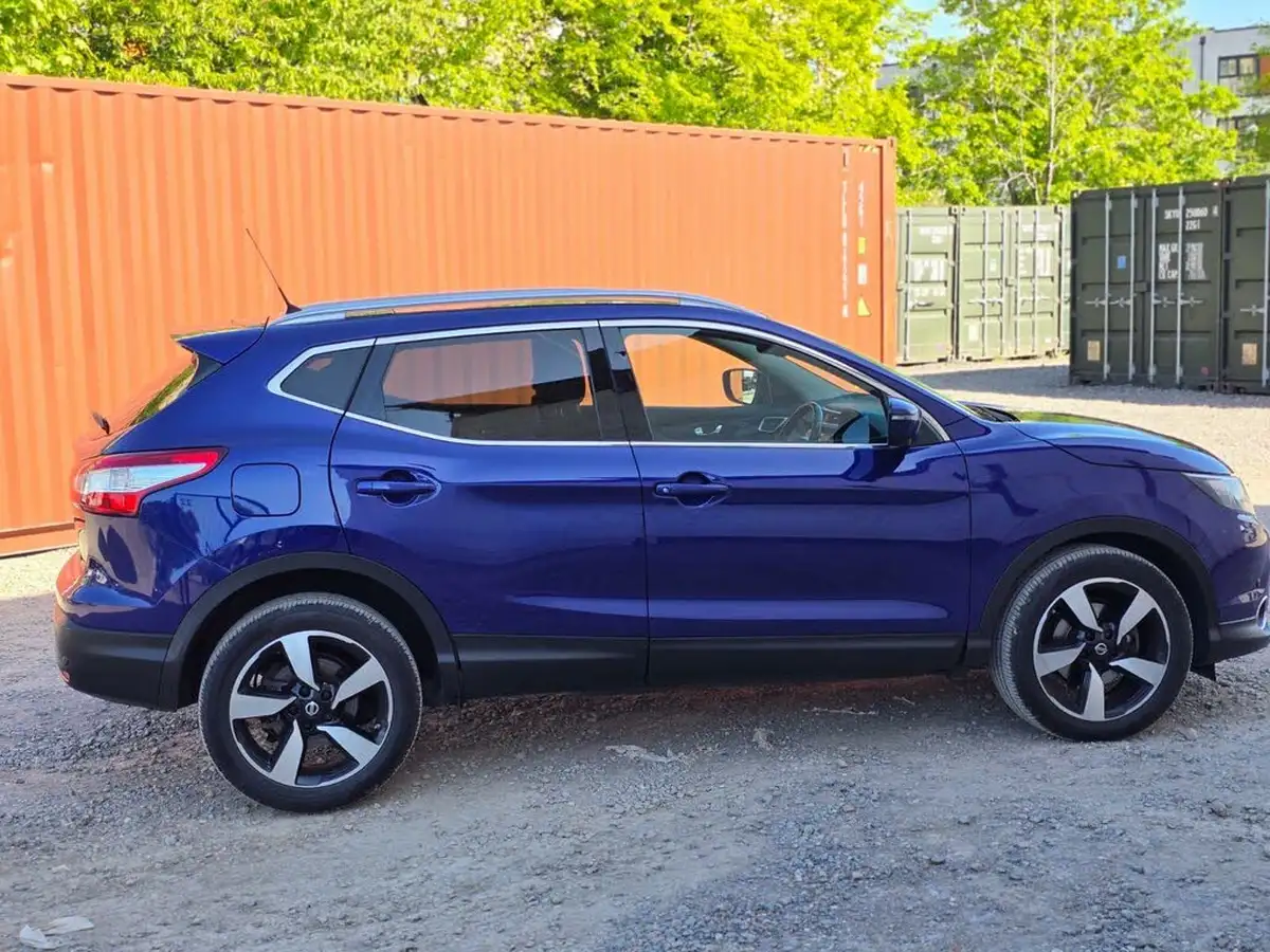 2016-nissan-qashqai-12-dig-t-n-connecta-xtronic-cvt-big-18