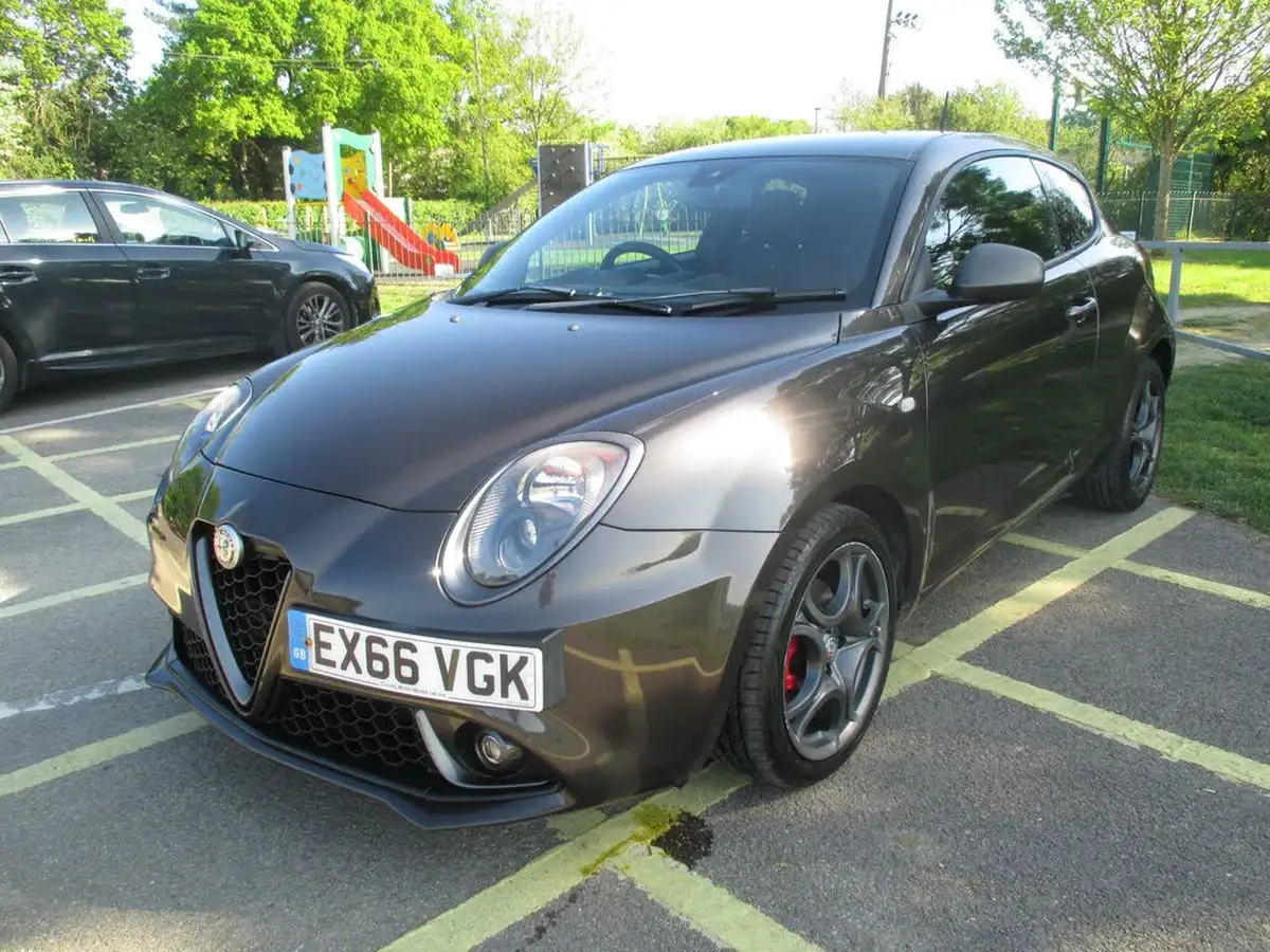 2016-alfa-romeo-mito-13jtdm-2-speciale-big-15