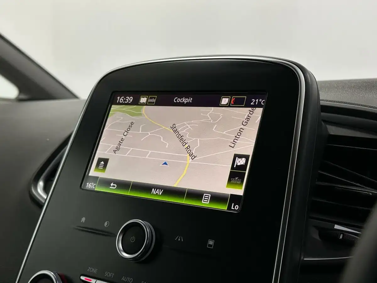 2017-renault-scenic-16dci-dynamique-nav-big-19
