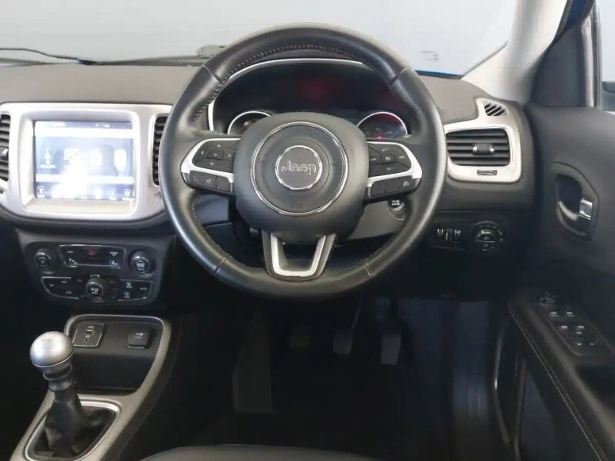 2018-jeep-compass-14-multiair-ii-longitude-big-6