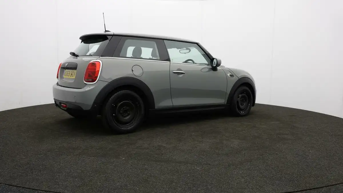 2020-mini-cooper-15-one-classic-3d-big-24