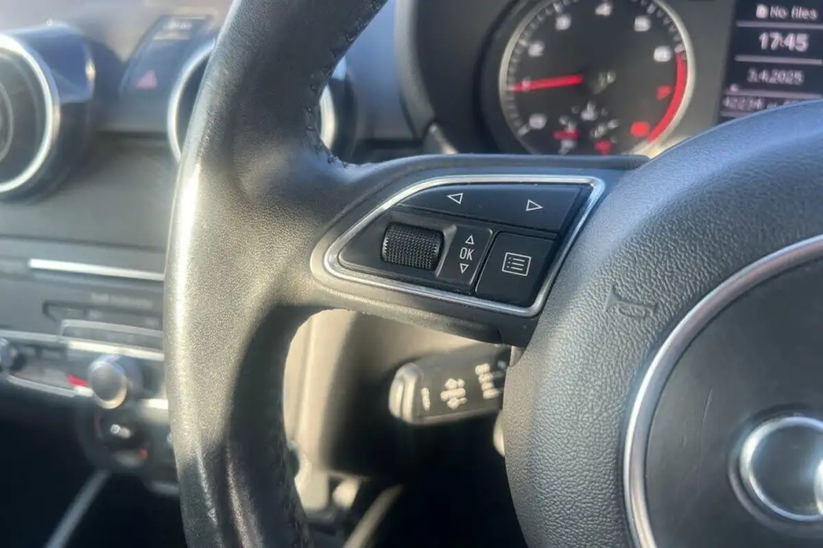 2018-audi-a1-10-tfsi-sport-nav-sportback-5d-big-17