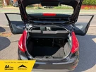 2009-ford-fiesta-14-zetec-3d-small-13