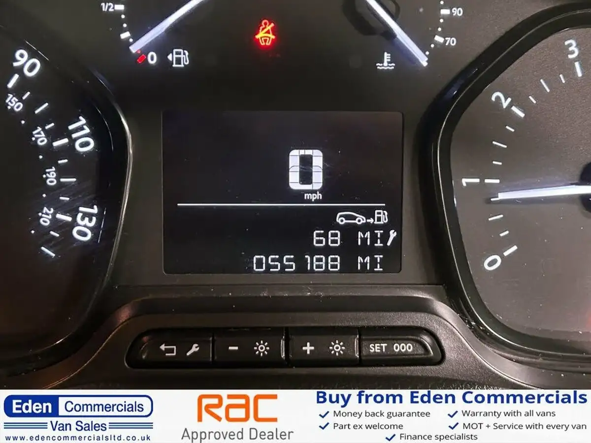 2022-peugeot-expert-20-bluehdi-professional-premium-standard-1400-big-21
