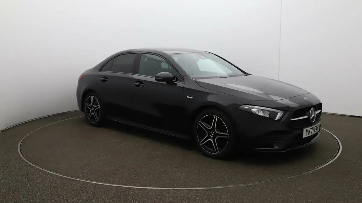 2021-mercedes-benz-a-class-13-a200-amg-line-executive-edition-saloon-4d-big-1