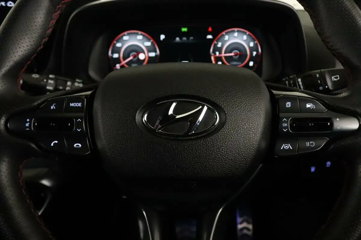 2024-hyundai-i20-10-t-gdi-n-line-dct-big-23