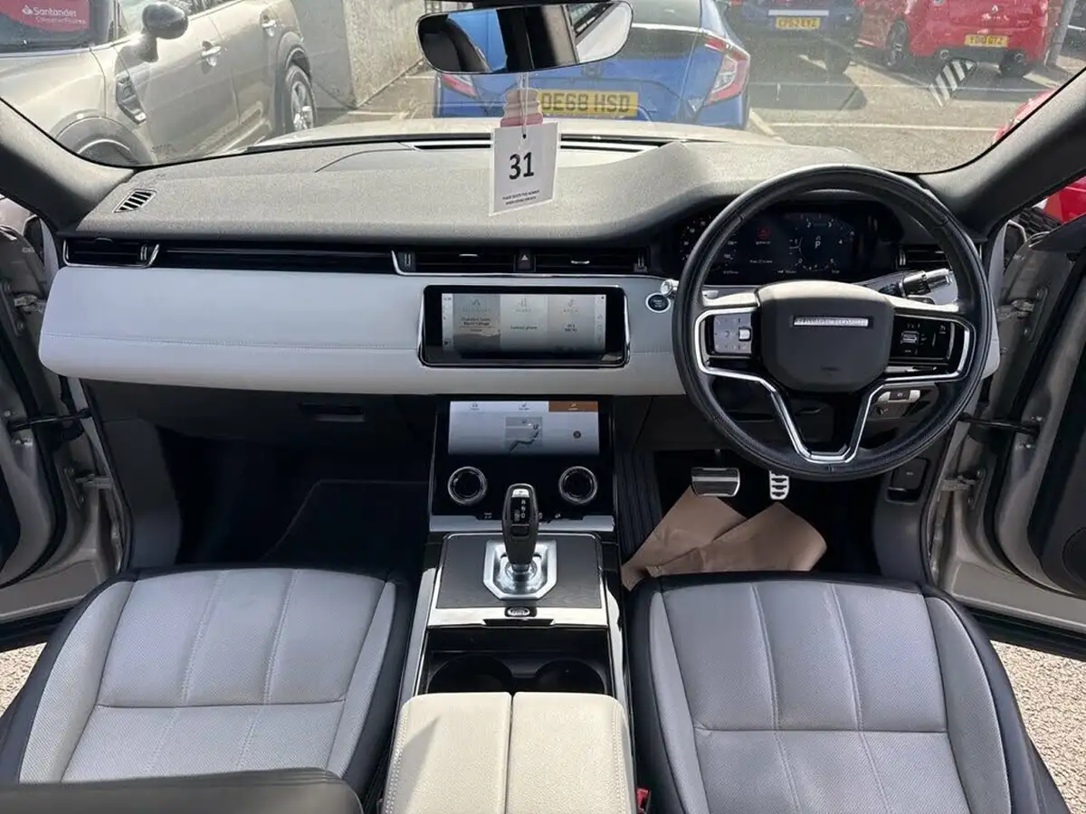 2021-land-rover-range-rover-evoque-20-d200-r-dynamic-se-big-3
