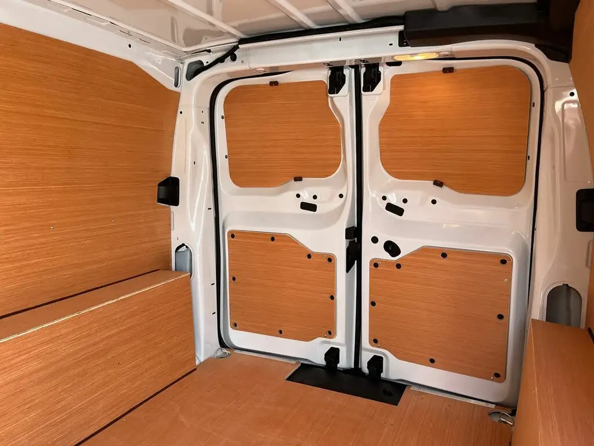 2025-vauxhall-vivaro-15td-prime-big-8