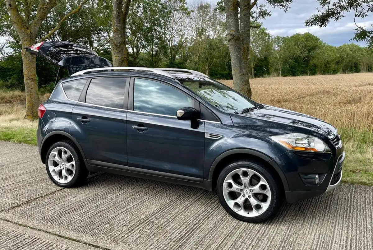 2009-ford-kuga-20td-titanium-4x4-big-14