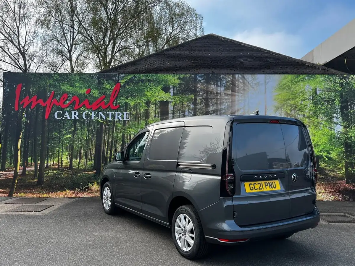 2021-volkswagen-caddy-20tdi-c20-cargo-commerce-pro-102pseu6d-big-3