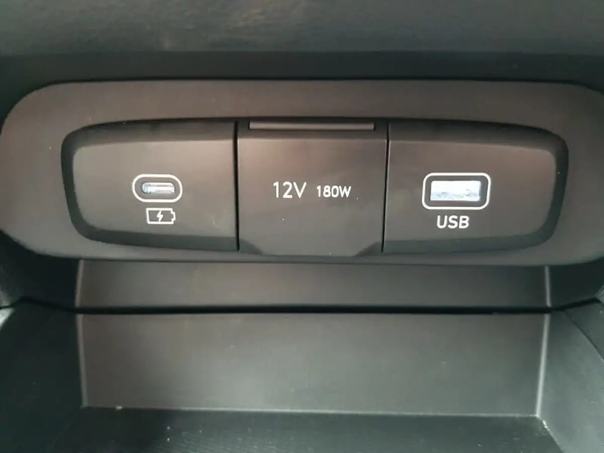 2024-hyundai-i10-10-advance-63ps-auto-big-17