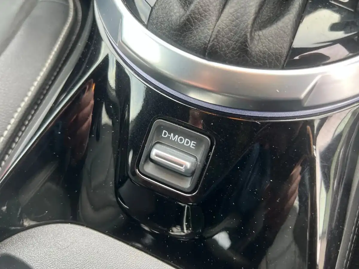 2022-nissan-juke-16-hybrid-tekna-big-26
