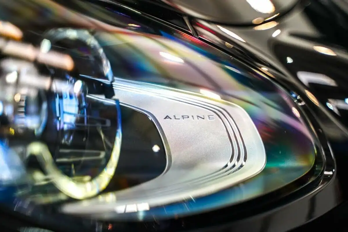 2020-alpine-a110-18-t-s-big-41