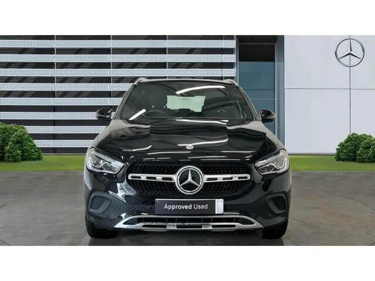 2023-mercedes-benz-gla-class-13-gla-200-sport-executive-station-wagon-big-2