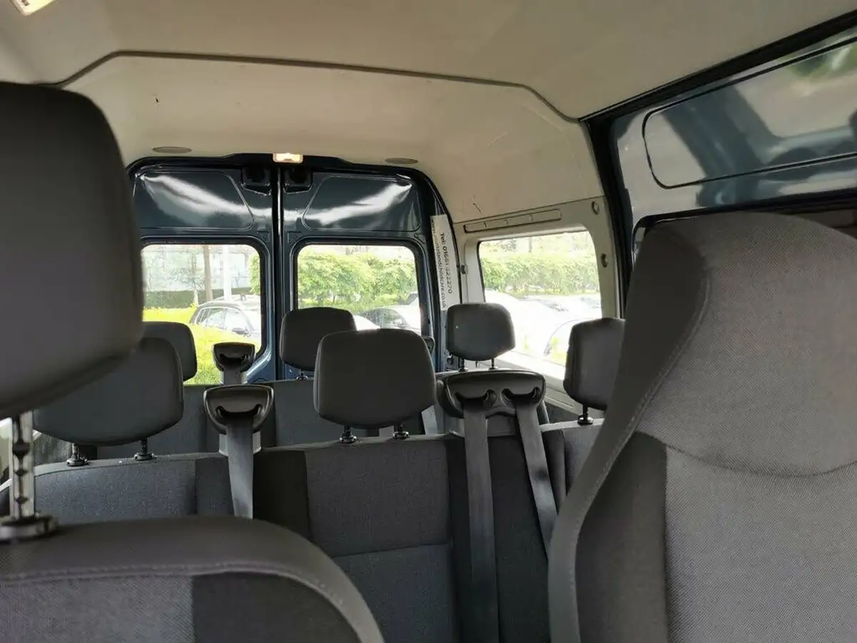 2016-nissan-nv400-23td-se-l2h2-135-fwdss-3500-srw-mini-bus-9-seater-big-27