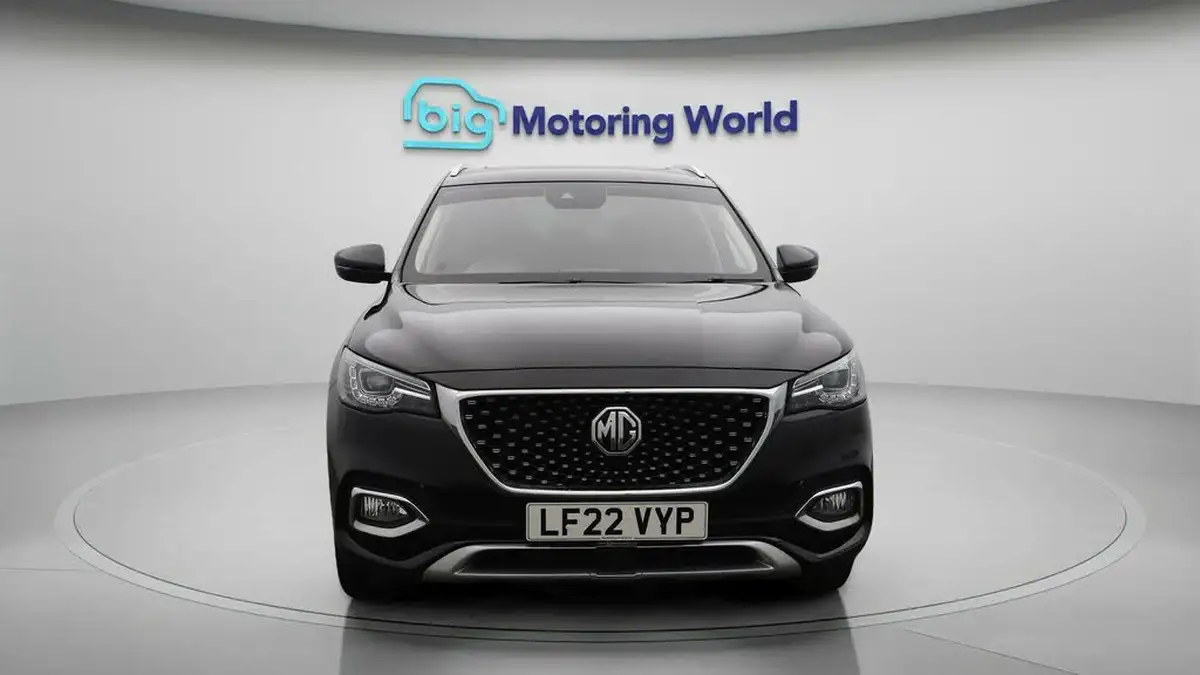 2022-mg-hs-15t-gdi-exclusive-162ps-dct-big-2