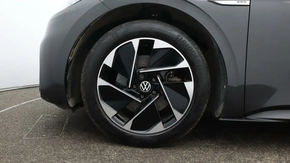 2021-volkswagen-id3-e-life-204ps-58kwh-pro-performance-big-18