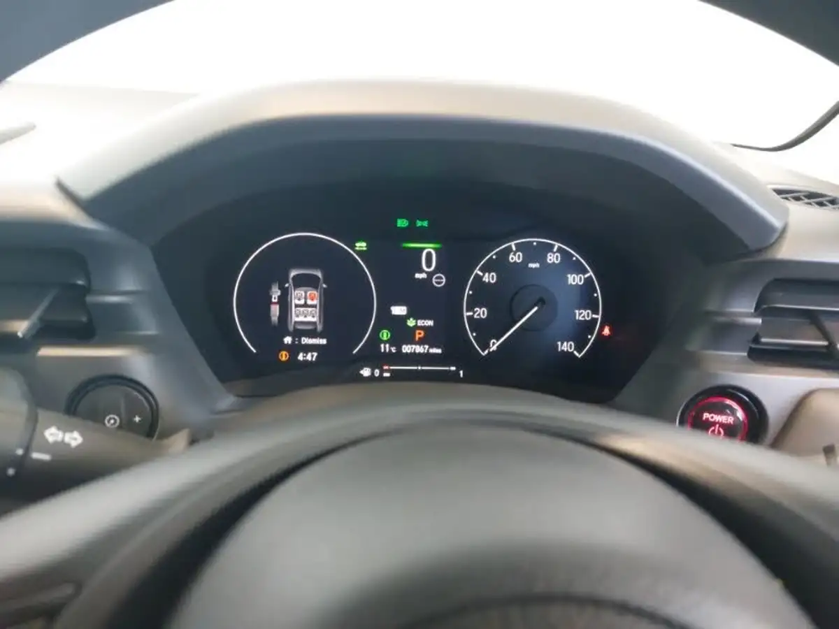 2022-honda-hr-v-15-i-mmd-elegance-big-6