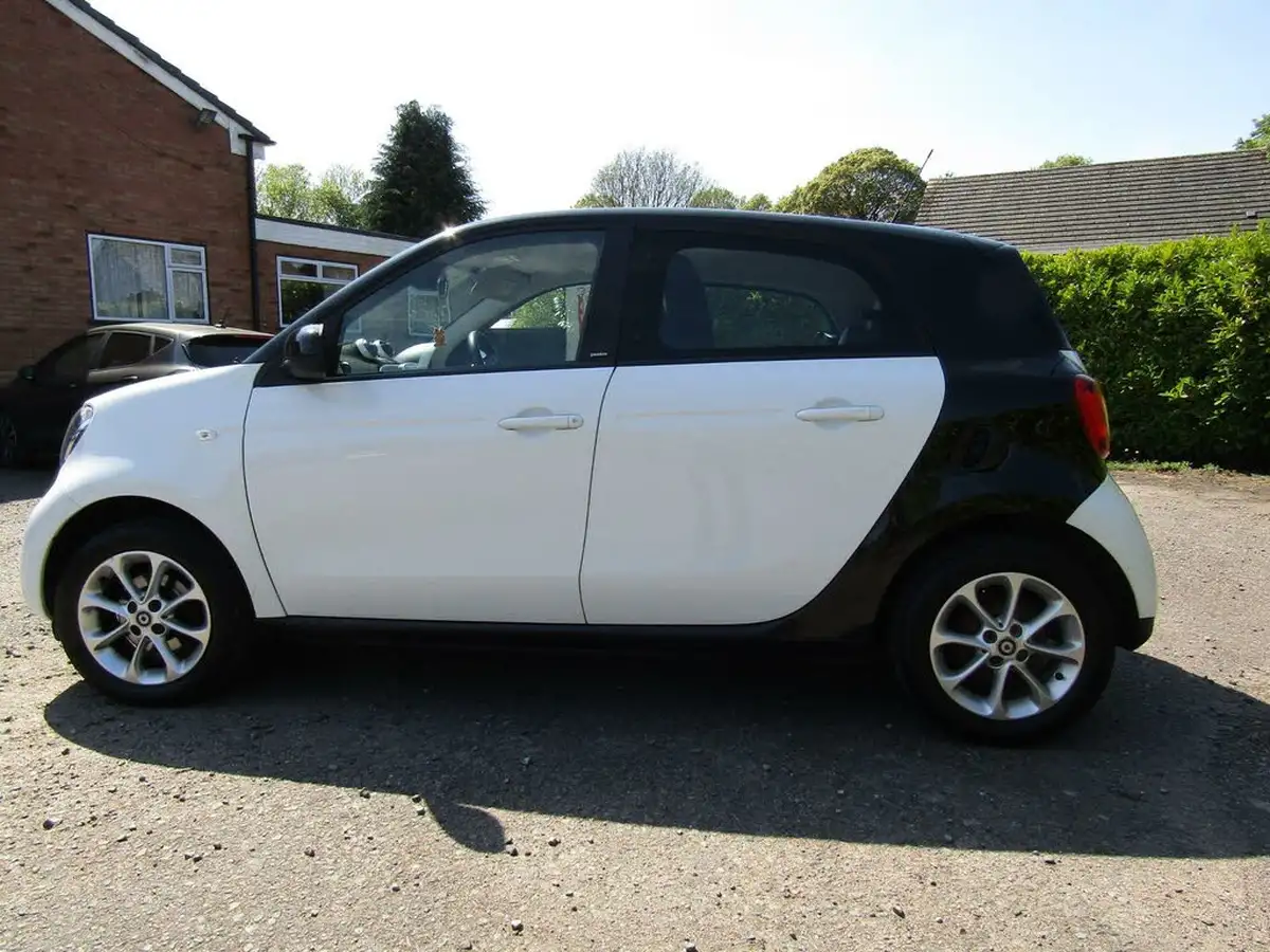 2015-smart-forfour-10-passion-ss-big-3