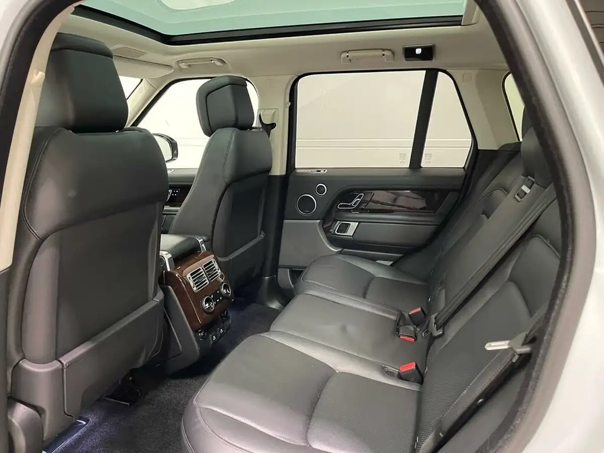 2022-land-rover-range-rover-30-d300-vogue-big-38