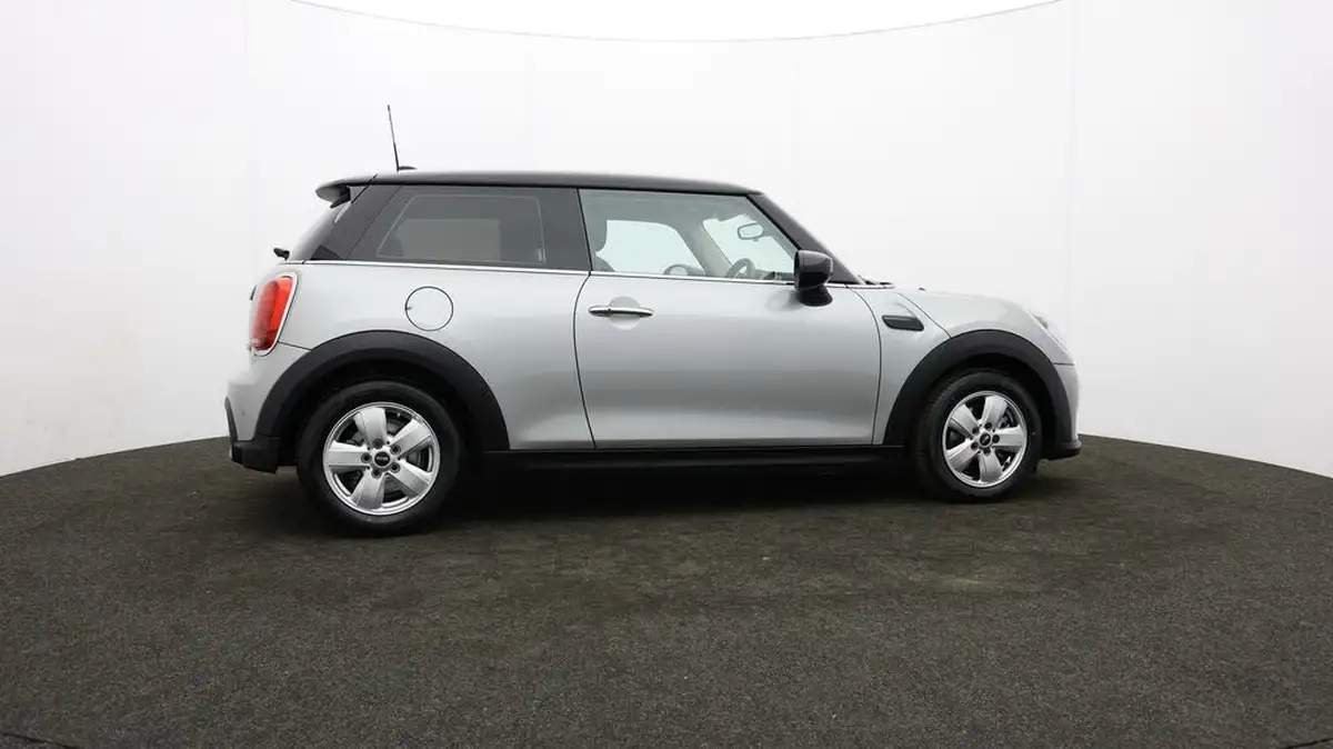 2023-mini-cooper-15-cooper-classic-premium-auto-hatchback-3d-auto-big-29