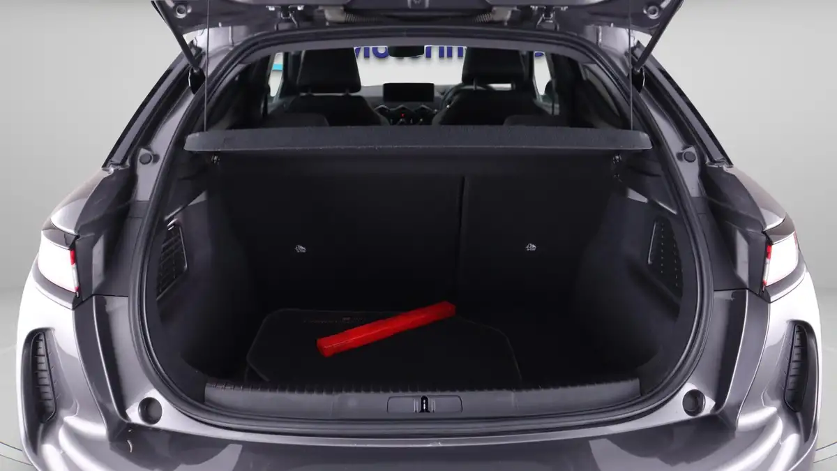 2022-ds-ds-3-crossback-12-puretech-performance-line-130ps-big-17