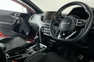 2022-kia-pro-ceed-15-t-gdi-gt-line-small-8