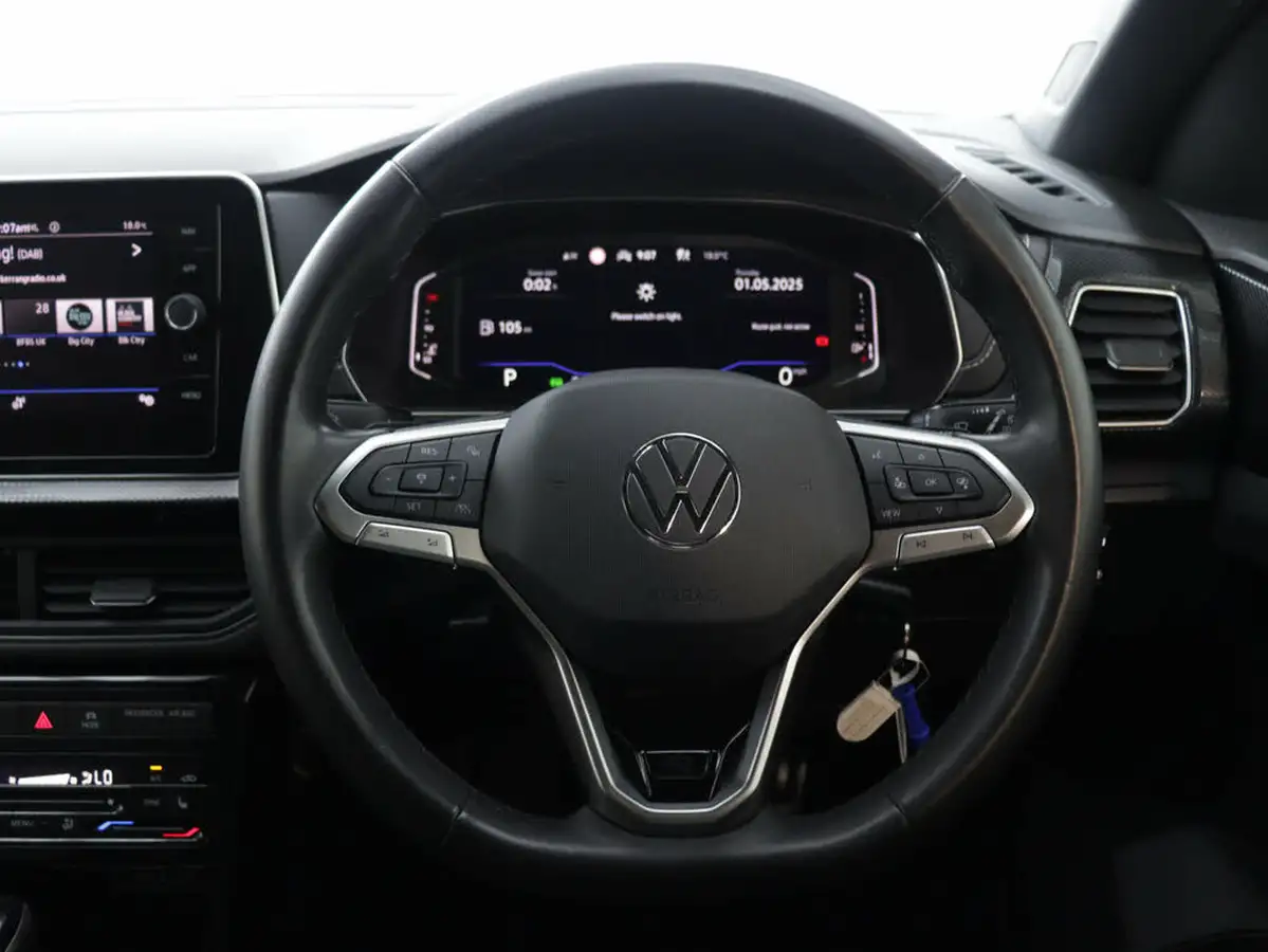 2024-volkswagen-t-cross-10-tsi-r-line-115ps-dsg-big-13