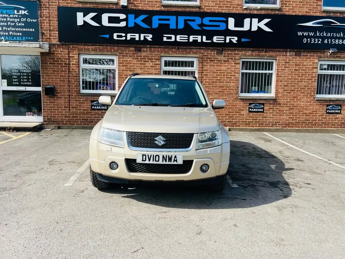 2010-suzuki-grand-vitara-19td-sz5-big-50