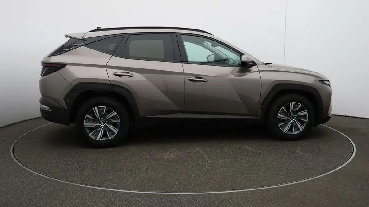 2022-hyundai-tucson-16-t-gdi-se-connect-150ps-big-8