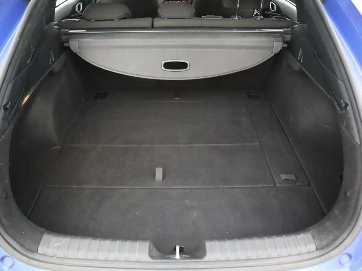 2022-kia-pro-ceed-15-t-gdi-gt-line-big-6