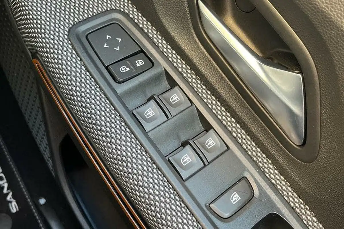 2022-dacia-sandero-stepway-10-tce-prestige-90bhp-big-15